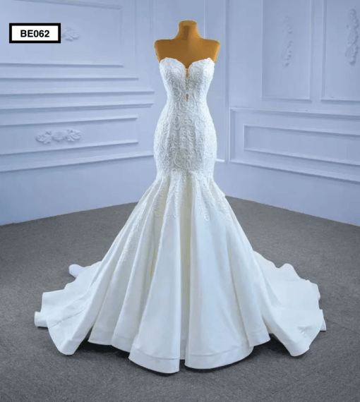BE062 Front Mermaid Wedding Gown