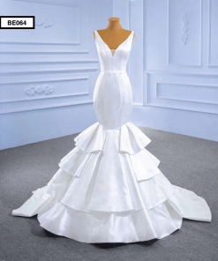 BE064 Front Mermaid Wedding Gown