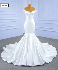 BE065 Front Mermaid Wedding Gown