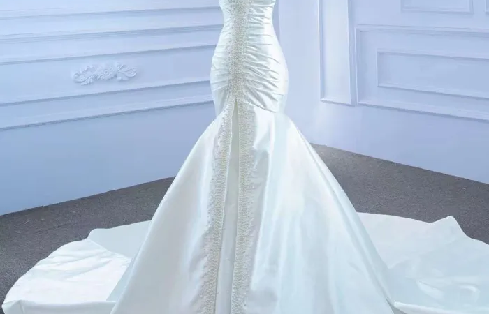 BE067 Front Mermaid Wedding Gown