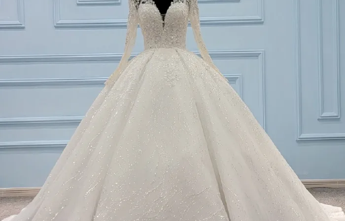 BE094 Front Elegant Ball Gown.