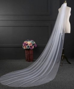 LT001 Bridal Veil