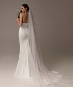 LT009 Bridal Veil